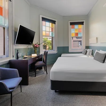 Vulcan Hotel Sydney-3